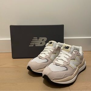 New Balance Women’s 57/40 Sneaker Size 6.5
